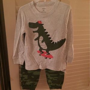 NWT Carter’s Boys set 3T
